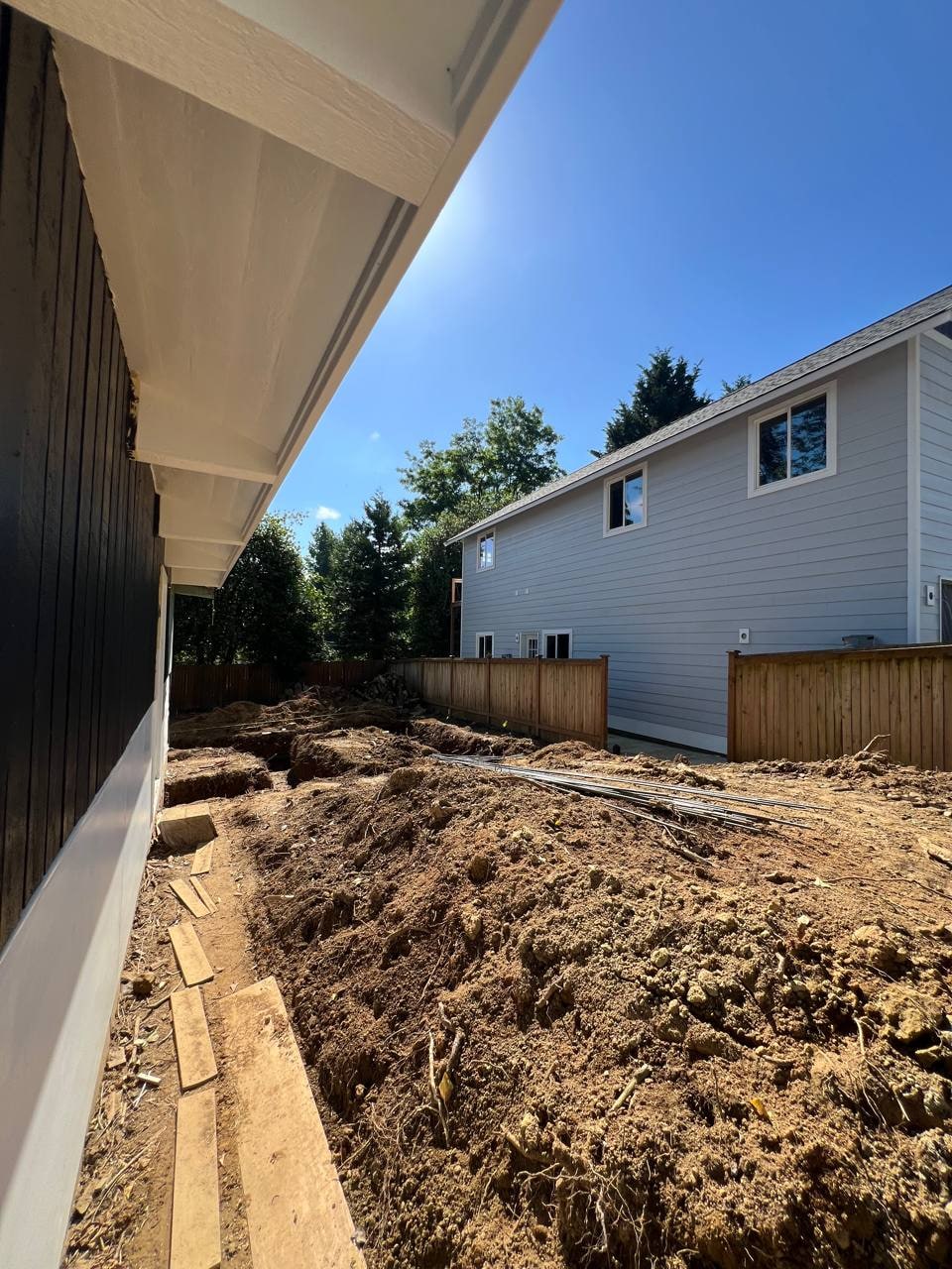 Backyard ADU foundation excavation by Artbrick in Snohomish County
