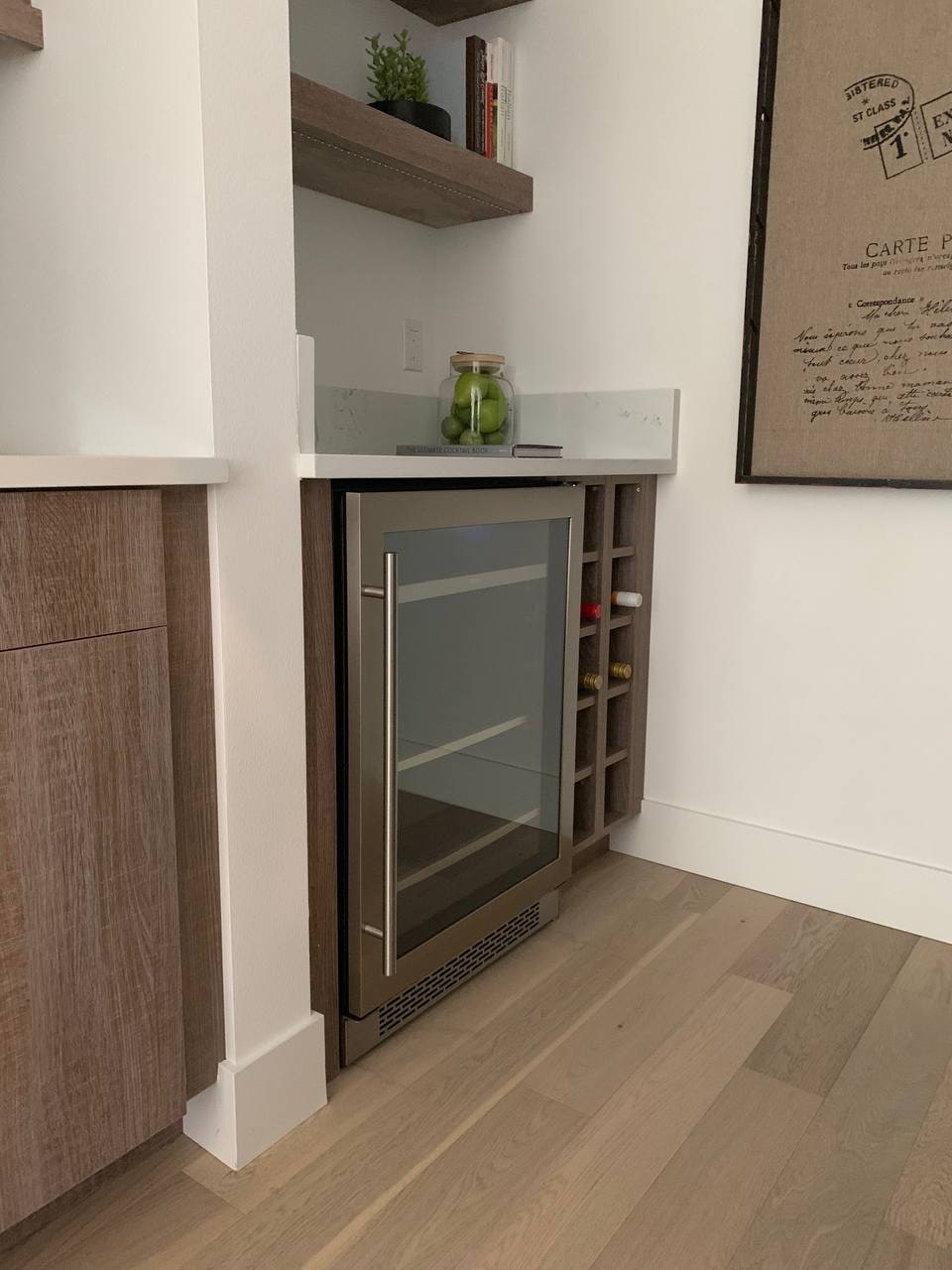 Built-in beverage center in new interior construction by Artbrick